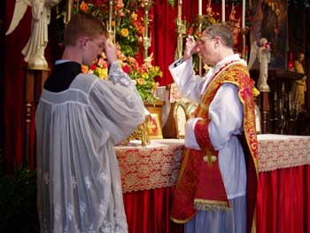 sign of the cross latin mass